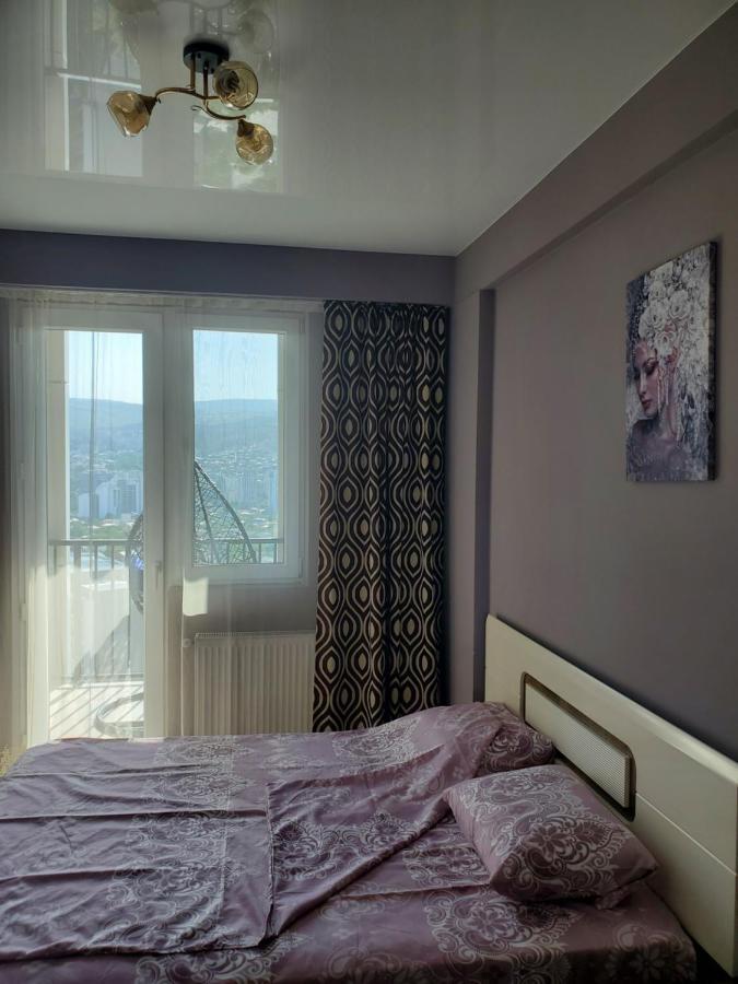 Cozy 1-Bedroom Unit In Tbilisi, With Amazing View Exterior photo